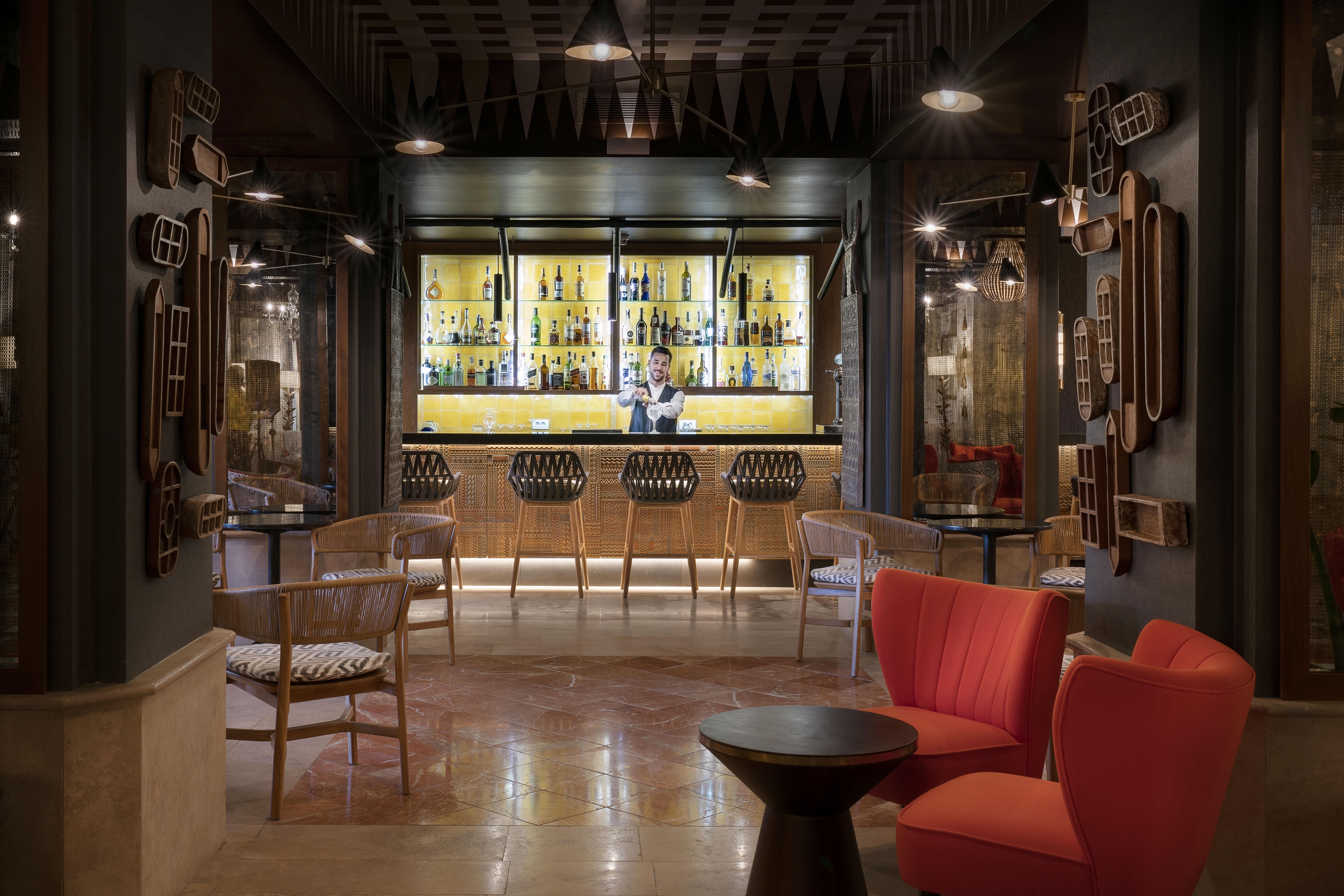 فندق فنتشي سيليثيون لا بلانتاثيون ديل سور أذيخي المظهر الخارجي الصورة The bar at the hotel