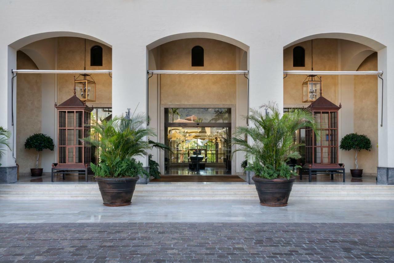 فندق فنتشي سيليثيون لا بلانتاثيون ديل سور أذيخي المظهر الخارجي الصورة Entrance to the hotel